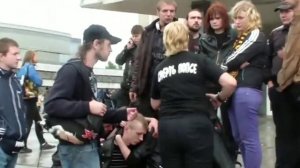 «Это такой удар»: российские музыканты о смерти Михаила «Горшка» Горшенева из «Короля и Шута»