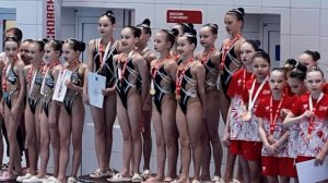 Синхронное плавание