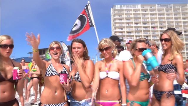 Luke Bryan - Suntan City (Official Music Video) смотреть онлайн