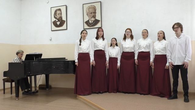 Вокальный ансамбль ДХО Муз. К. Молчанов Сл. К. Симонов 