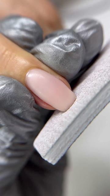 Чего не должно быть при работе с гелем #маникюр #manicure #мастерманикюра #ногти смотреть онлайн