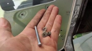 Убираем форточки с Нивы и ставим электростеклоподъёмник