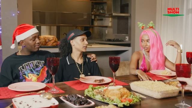 Cabelinho recebe Slipmami, Maneirinho, Oruam, Caio Luccas e Orelha para CEIA DE NATAL | Natalinho смотреть онлайн