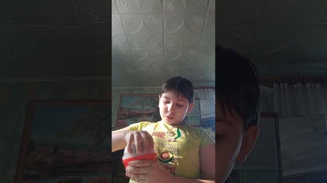 Распаковка чупа-чупса. Был ли там сюрприз.…. смотреть онлайн