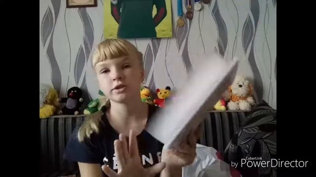 Back To Shool на моём канале| показываю свою канцелярию к школе*** смотреть онлайн