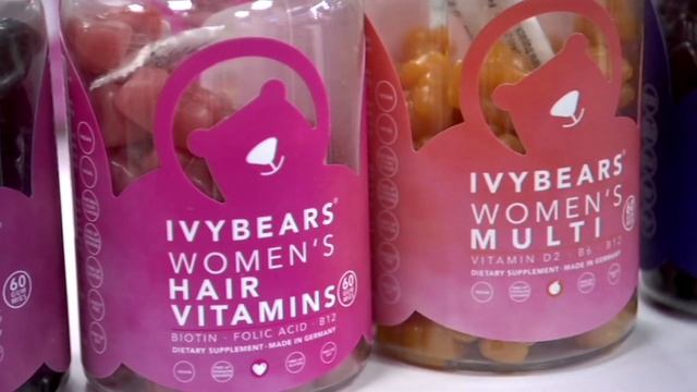 Imemaitsvate Ivybears kummikarudega juuksed kasvama! смотреть онлайн