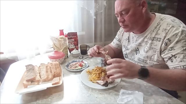 Шашлык с жаренной картошкой. Еду на работу, трасса м5.