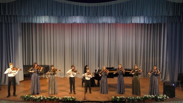 Ансамбль скрипачей "Мелодия". смотреть онлайн
