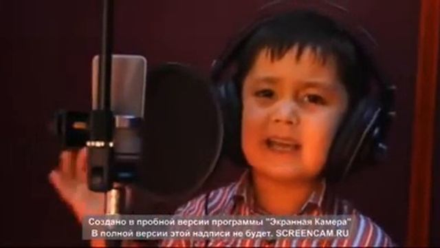 мальчик таджик поёт песню всем смотреть