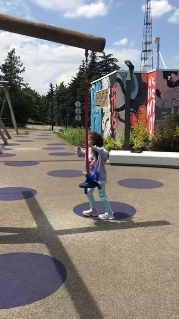 Катаем свои игрушки Хаги Ваги смотреть онлайн