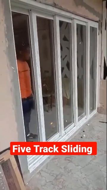 Five Track Sliding Window #shorts смотреть онлайн