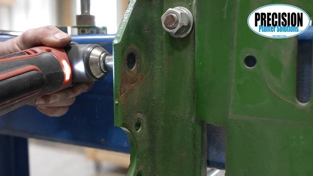 Video 4 - Reaming Bolt Holes - Precision Planter Solutions смотреть онлайн
