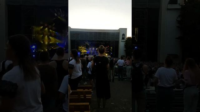 25/17 концерт в Зеленом театре 11.06.2019 Комната смотреть онлайн