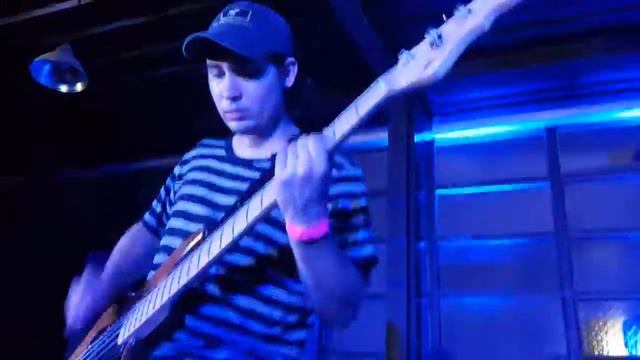 Movements - Kept (Live in Manila) смотреть онлайн