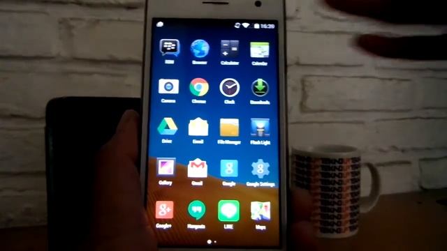 Antarmuka Wiko Highway 4G