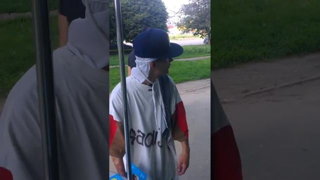 Ребёнок читает реп))) прикол- ржака смотреть до конца!!!