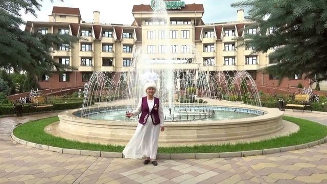 "Биздин таланттар" теледолбоору. "Курбулар" атк. Анарбу Борубекова. смотреть онлайн