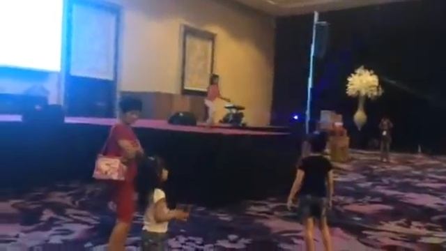 Zumba Kids JELOV смотреть онлайн