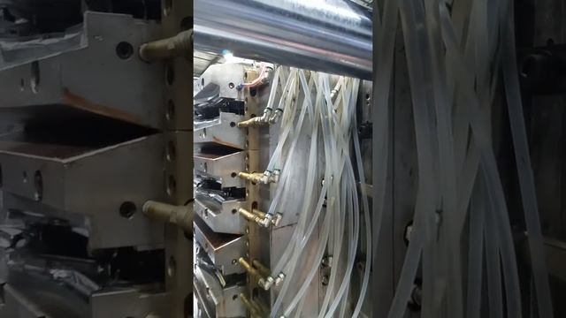 Injection Mold Draining - Another Helpful hint смотреть онлайн