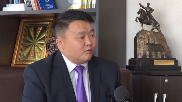 Нэрийн хуудас: Баянхонгор сум МАН-ын дарга Р.Амарбаясгалан смотреть онлайн
