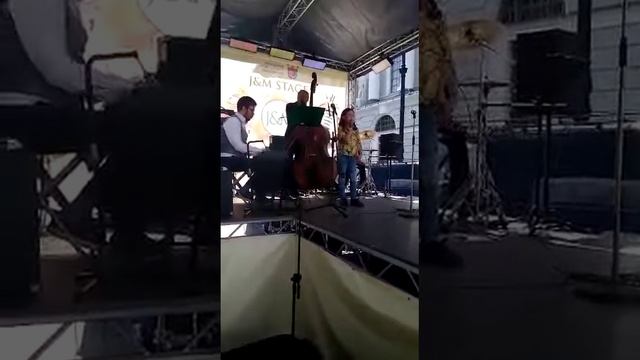 Анна Зеленова.Looking For A Boy. PetroJazz 2019