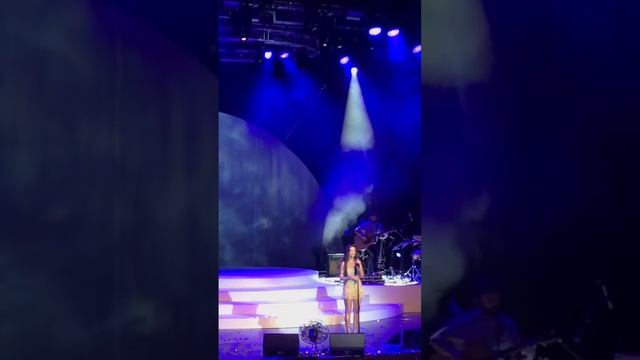 Melike ŞAHİN - Seyre Dursun Aşk (Live) #gülşen #melikeşahin #aşk смотреть онлайн