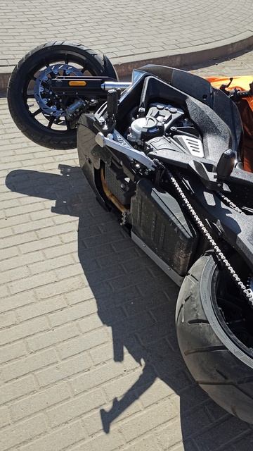 Утренний сюрприз: 
мой LFC 700 упал из-за ветра!