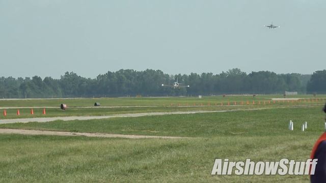 Jet Warbirds in Oshkosh (Thursday Part 2) - EAA Airventure Oshkosh 2019 смотреть онлайн