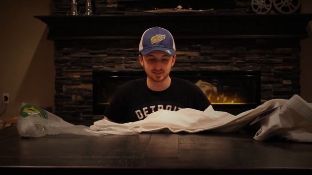 Unboxing My NEW BJJ GI & BELT! смотреть онлайн