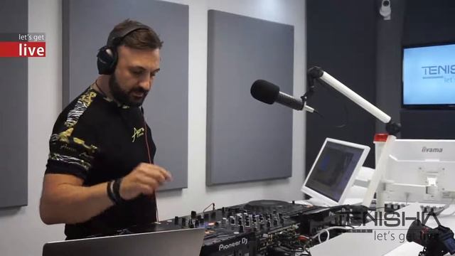 Tenishia visits Let's Get Live - EP18 смотреть онлайн