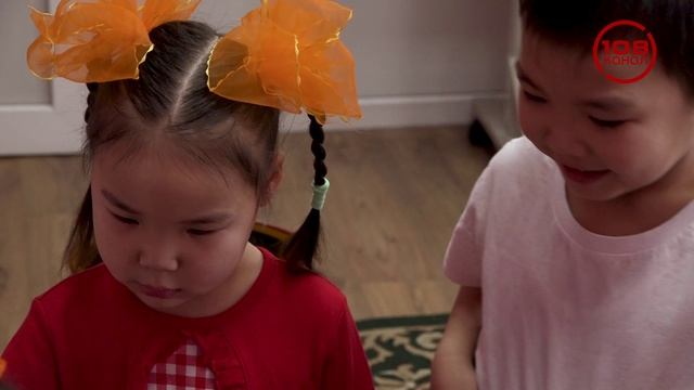 Жду мама, папа. Манап тур мен авай, ачай смотреть онлайн