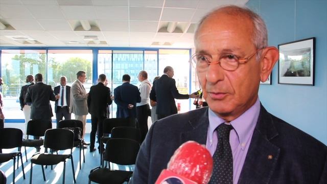 Flavien ENONGOUE à Rouen : Formation, économie et culture. смотреть онлайн