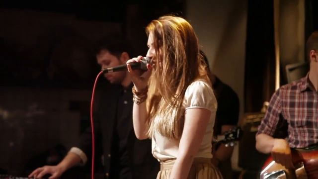 THE MELODIES - SUNSHINE - OFFICIAL CONCERT VIDEO смотреть онлайн