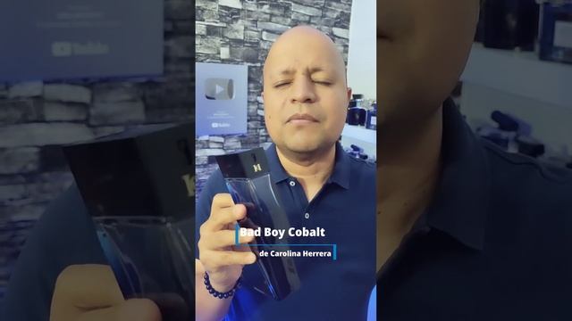 Bad Boy COBALT de Carolina Herrera смотреть онлайн