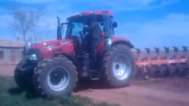 CASE PUMA 155 SOLUCIONES AGRICOLAS LA MANCHA, "EL GATITO COLORADO". смотреть онлайн