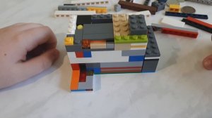 Lego конфетница / аппарат из лего выдающий конфеты