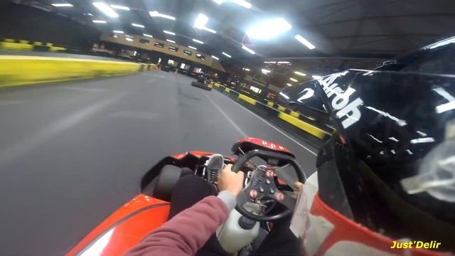 Cos On The Road/ Karting/ Supermot/ Cross/ trick drift // Gros DEGATS смотреть онлайн