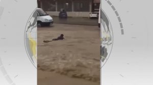 Махачкалу и Каспийск затопило: сильные дожди осложняют жизнь горожан