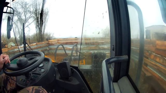 Погрузка и вывоз навоза. Скотный двор. Работа по самозанятости.