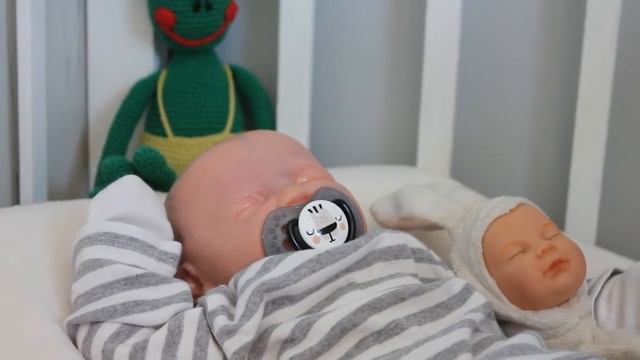 Łóżeczka dla lalek reborn | Jak zrobić łóżeczko? | My Reborn Babies смотреть онлайн