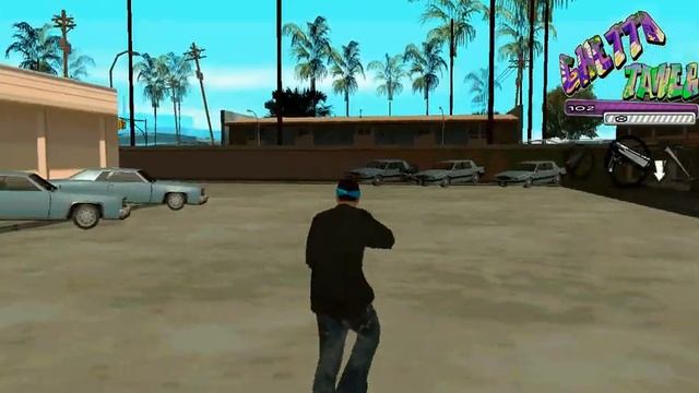 Deagle в одной руке