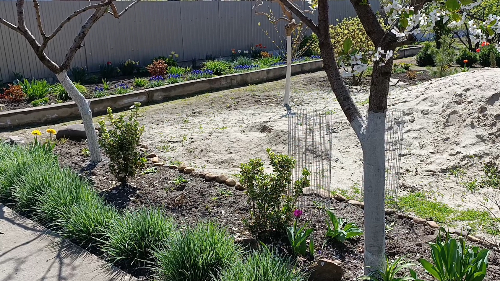 17.04. Уборка...То ли дружба то ли... смотреть онлайн