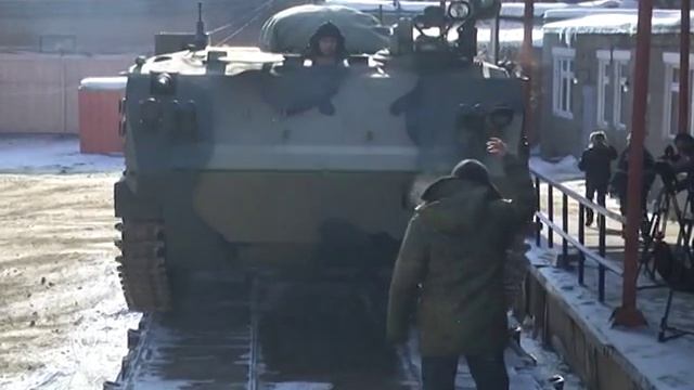 «Курганмашзавод» отправил партию техники в десантные войска Западного округа смотреть онлайн
