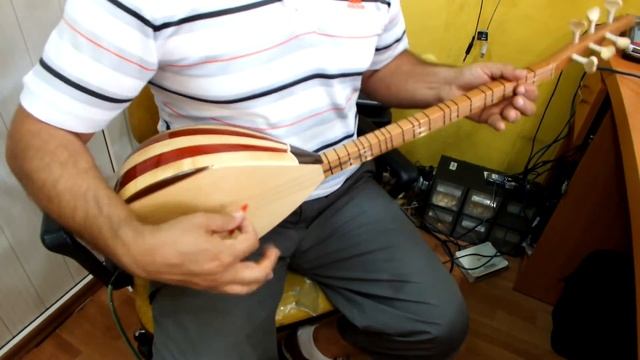 SWEETYP: TURKISH STRING SMALL SIZE CURA SAZ WITH PICK UP смотреть онлайн