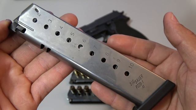 Sig Sauer P220 2nd Gen .45ACP Mayor's First Impression смотреть онлайн