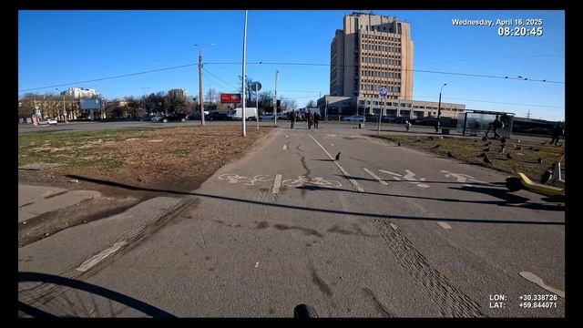 Великолепная велодорожка вдоль пр. Ю. Гагарина в Санкт-Петербурге смотреть онлайн