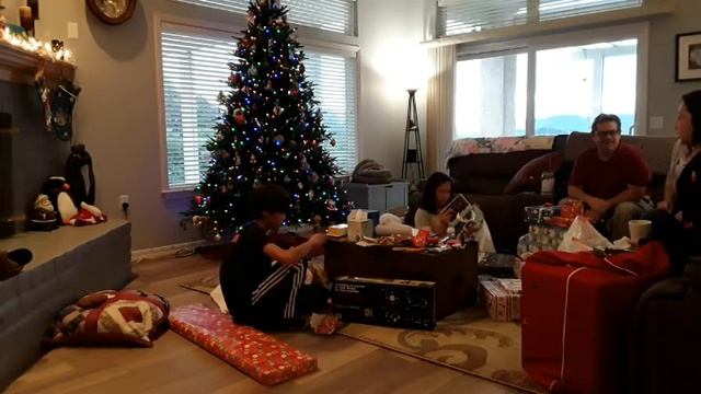 NEW CAMERA!,NEW ADULT TRICYCLE, CHRISTMAS HAUL смотреть онлайн