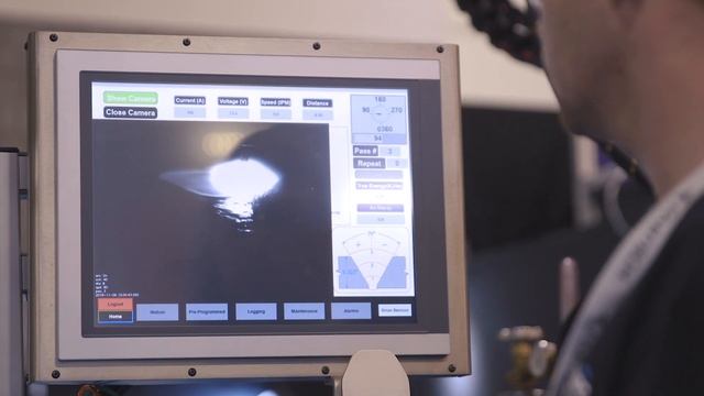 Innovative Pipe Welding Robot Integrates Miller MIG Welder смотреть онлайн