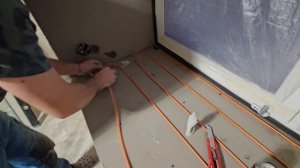 Теплый пол на подоконнике заливаю наливными полами