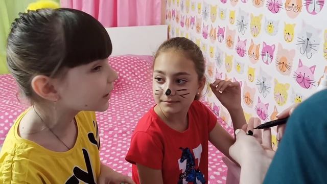 Девочки ОТМОРОЗИЛИ МАРИЮ !